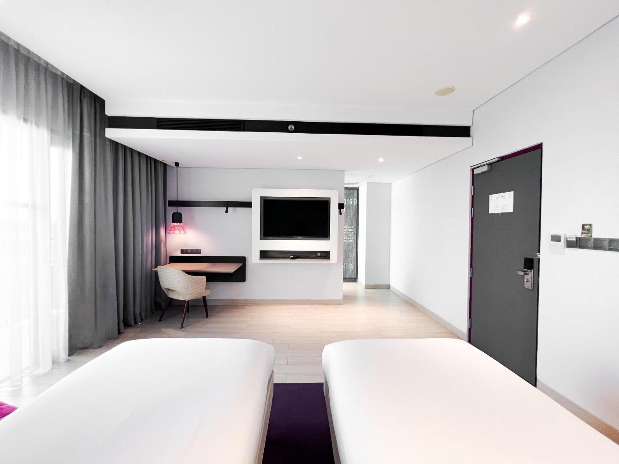 Ibis Styles Batam Nagoya Ξενοδοχείο Εξωτερικό φωτογραφία